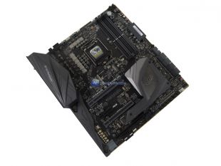 ASUS-Maximus-IX-Extreme-11