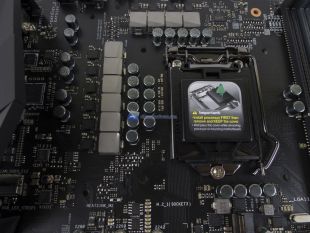 ASUS-Maximus-IX-Extreme-31
