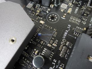 ASUS-Maximus-IX-Extreme-43