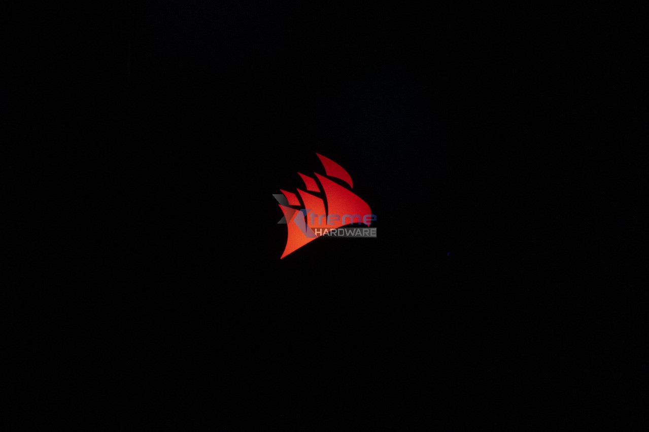 Corsair Sabre RGB Pro Wireless LED 2 bb07e