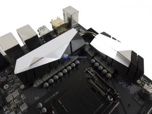 GIGABYTE-AORUS-Z270X-Gaming-7-27