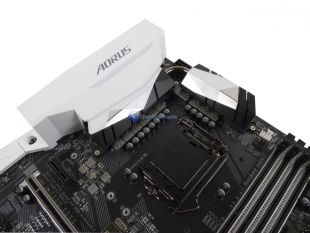 GIGABYTE-AORUS-Z270X-Gaming-7-8