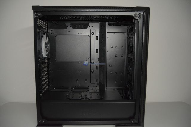 MSI gungnir ace 2070s img 17
