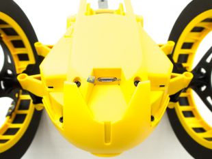 Parrot-Jumping-RACE-TukTuk-17