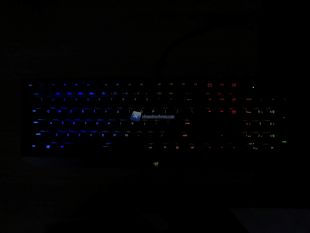 Razer-Blackwidow-X-Chroma-LED-6